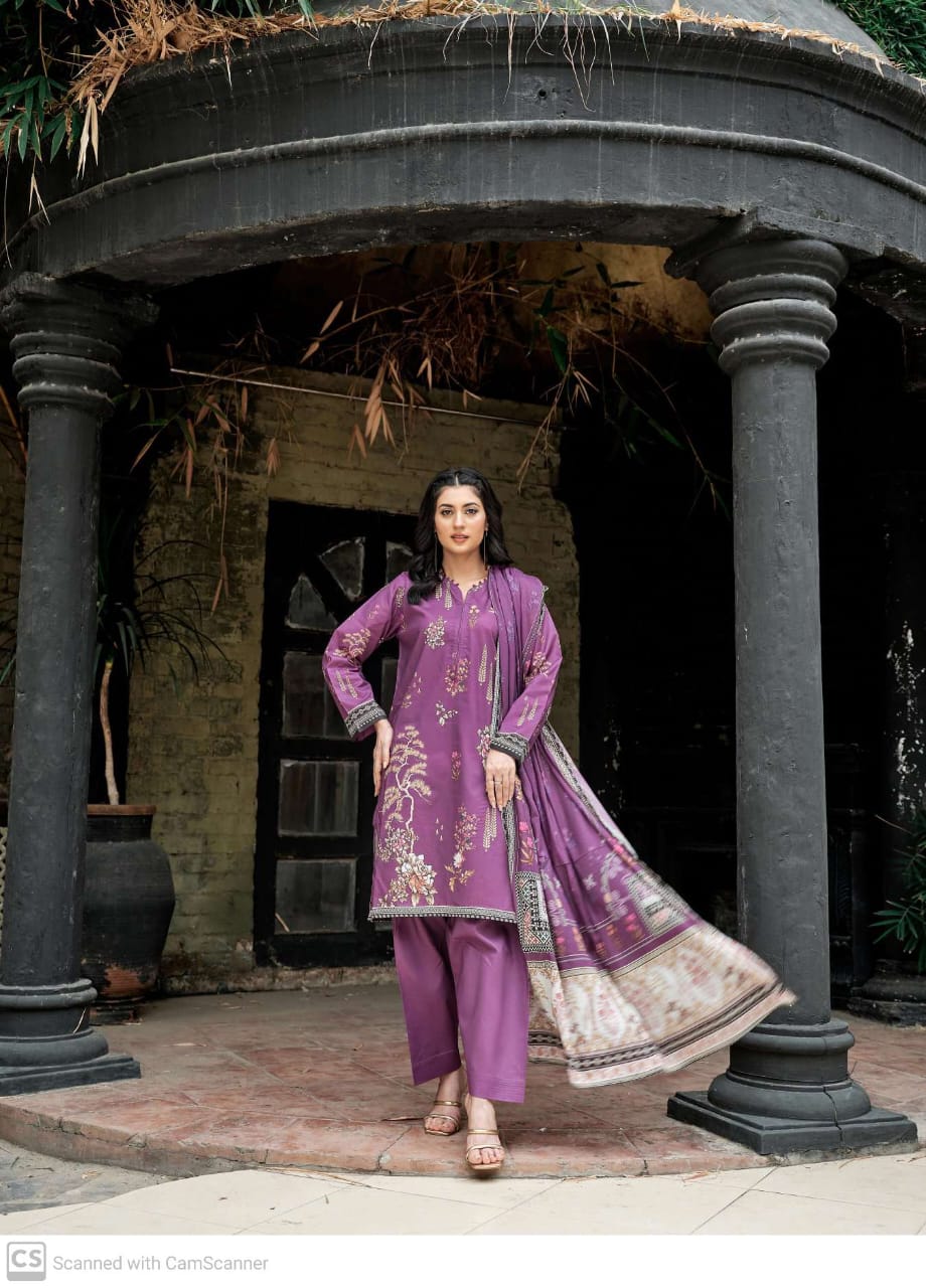 Motifz Desire Lawn 3PC - Unstitched