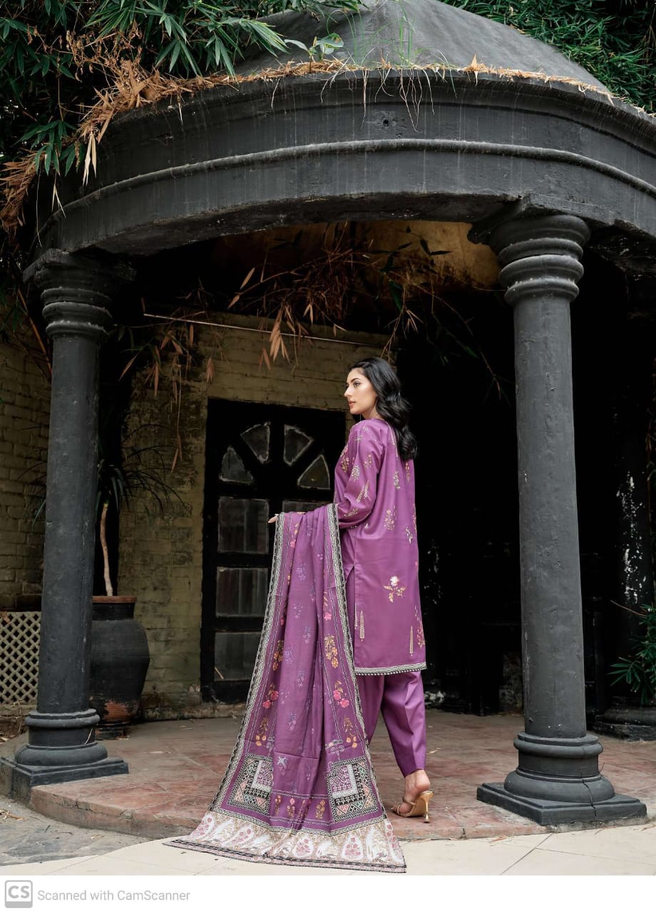 Motifz Desire Lawn 3PC - Unstitched